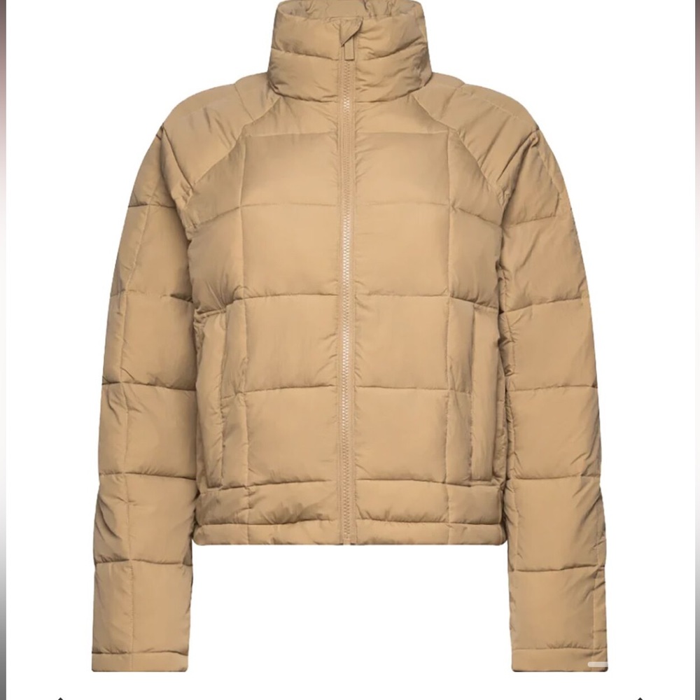 NWT HALFDAYS NELLIE packable quilted puffer in tan sizes XS,S,M,L, XL - Picture 5 of 15